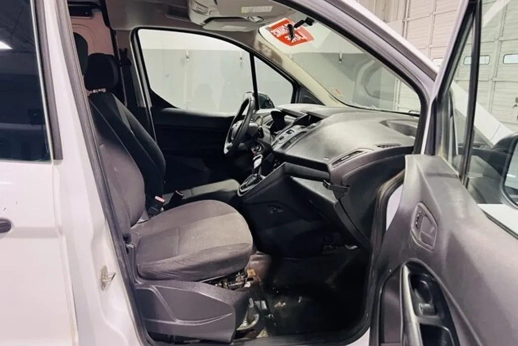2018 Ford Transit Connect XL photo 1