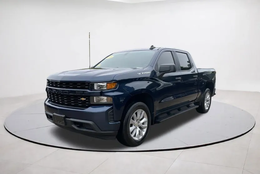 2019 Chevrolet Silverado 1500 Custom photo 1