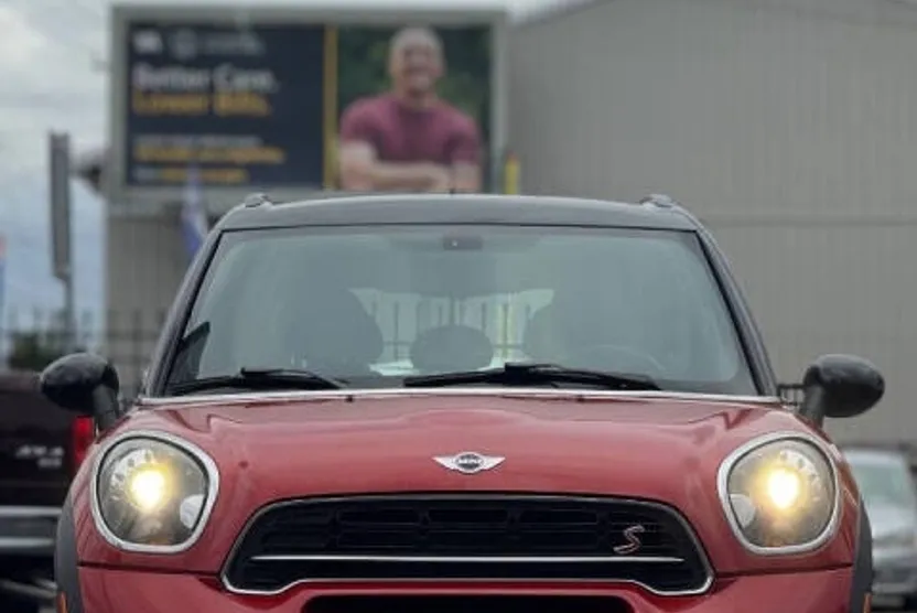 2016 Mini Countryman S ALL4 photo 1