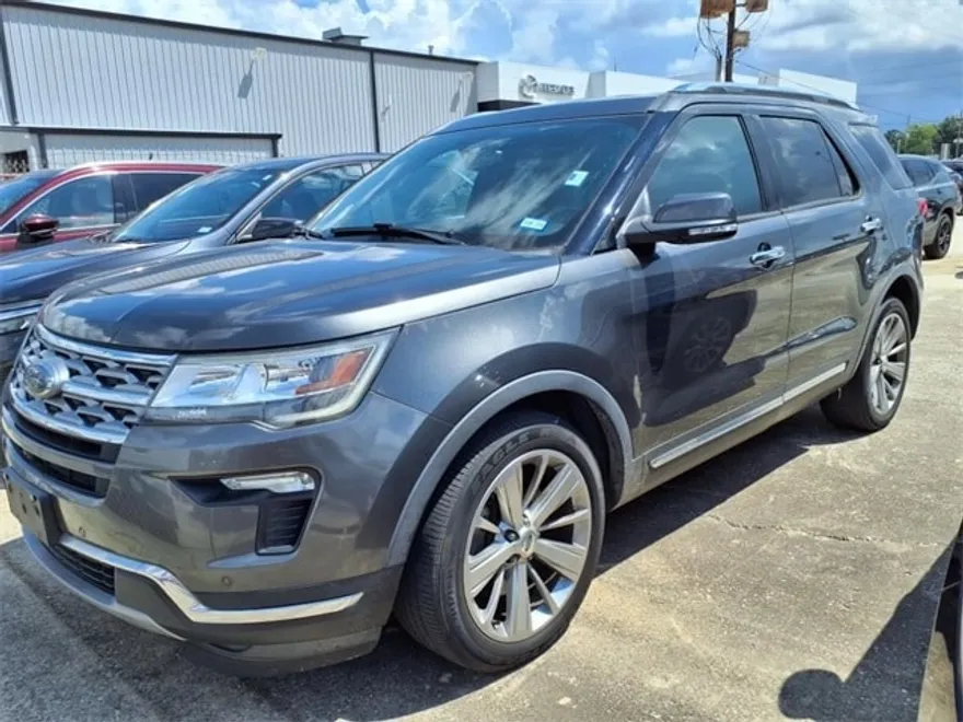 2018 Ford Explorer Limited photo 1