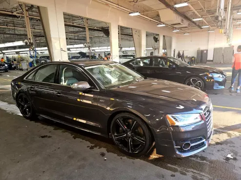 2016 Audi S8 Quattro photo 4