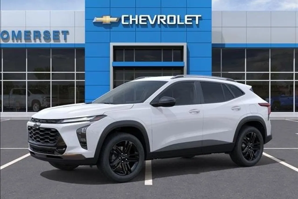2025 Chevrolet Trax ACTIV photo 1