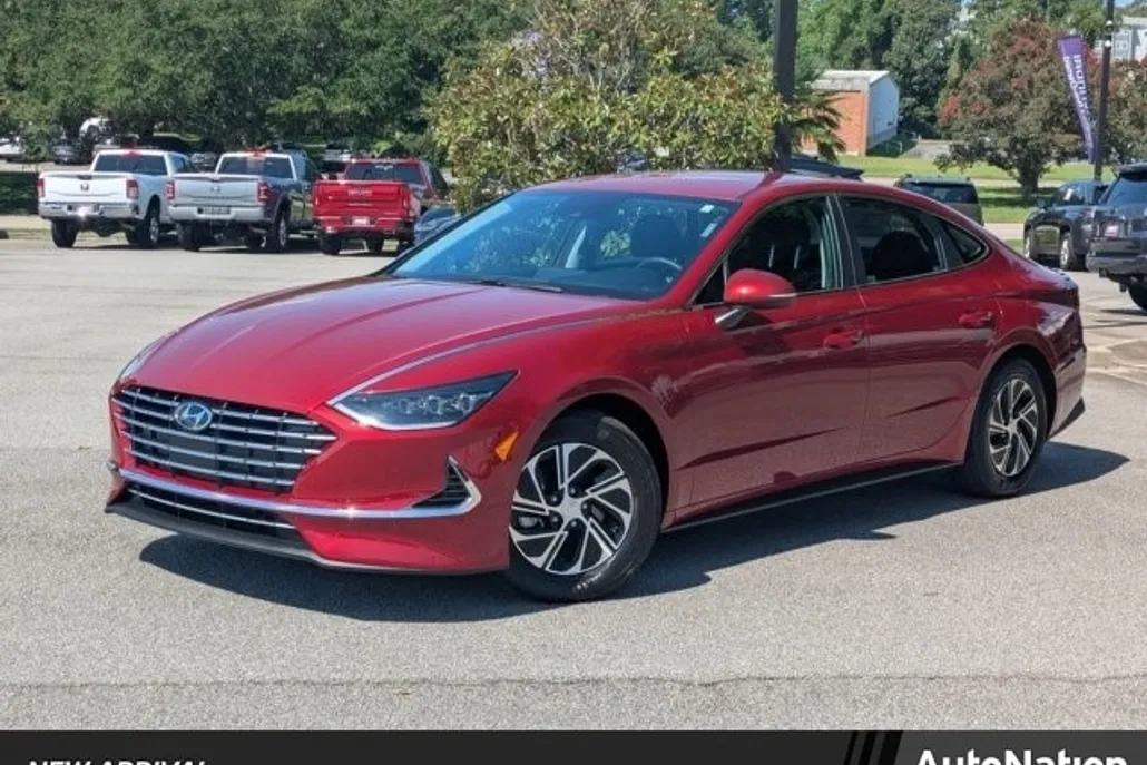 2023 Hyundai Sonata Hybrid Blue photo 1