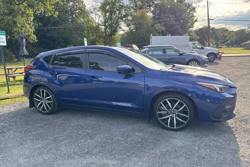 2024 Subaru Impreza Sport photo 1