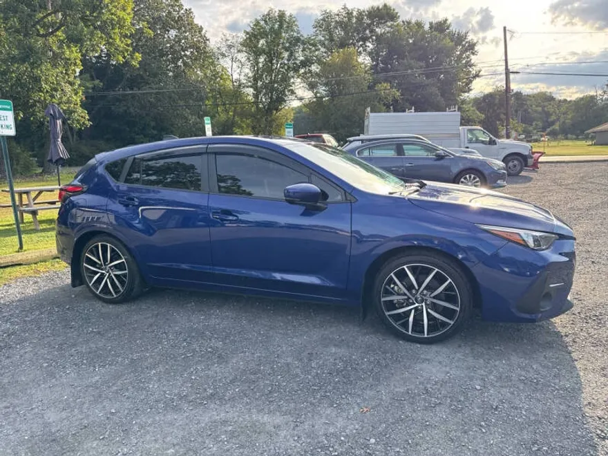 2024 Subaru Impreza Sport photo 1