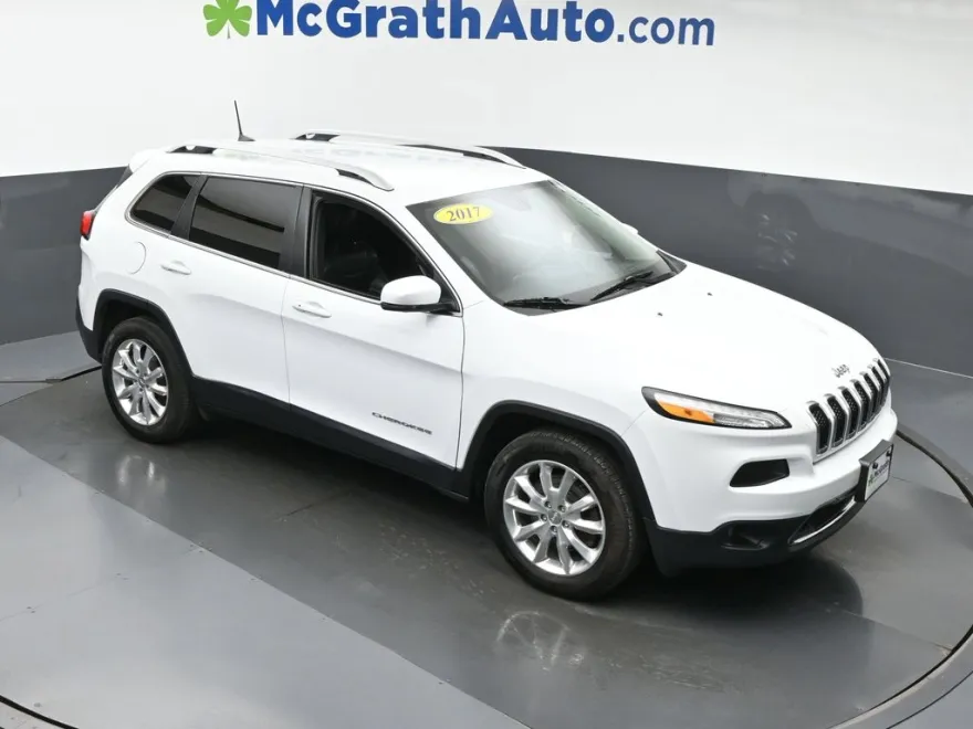 2017 Jeep Cherokee Limited photo 1
