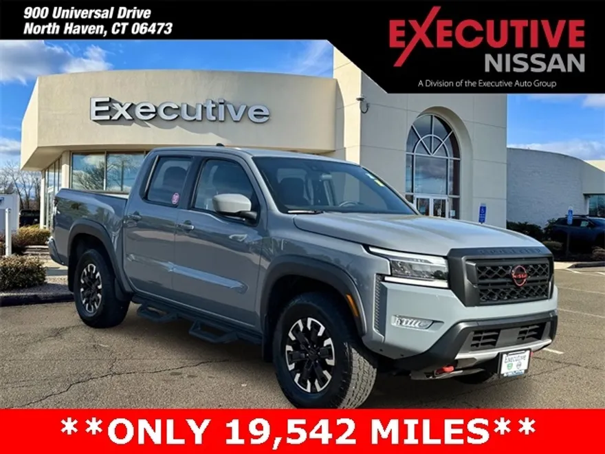 2024 Nissan Frontier photo 1