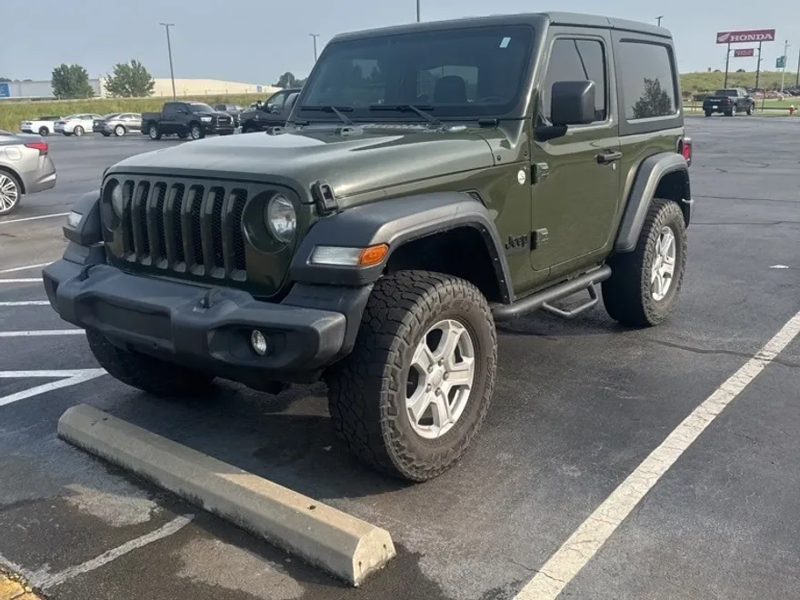 2021 Jeep Wrangler Sport S photo 1