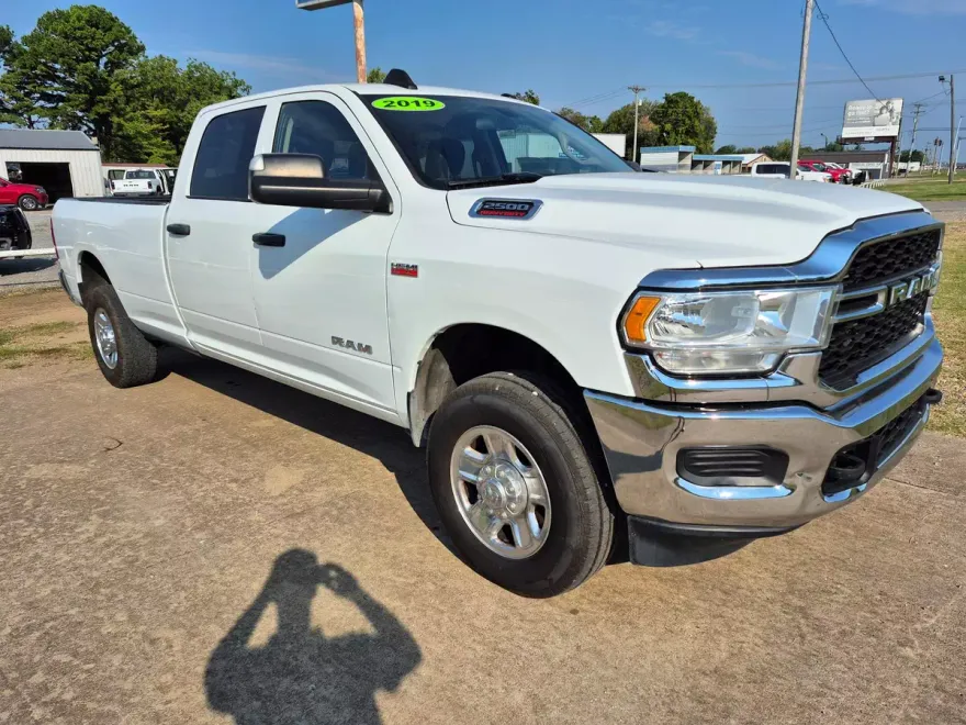 2019 Ram 2500 Tradesman photo 1