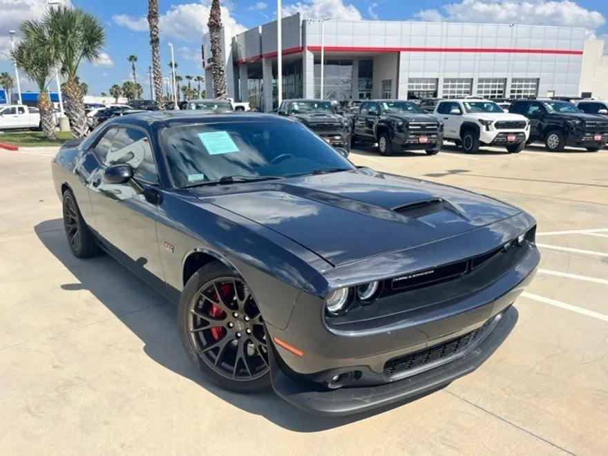 2018 Dodge Challenger SRT8 392 photo 1