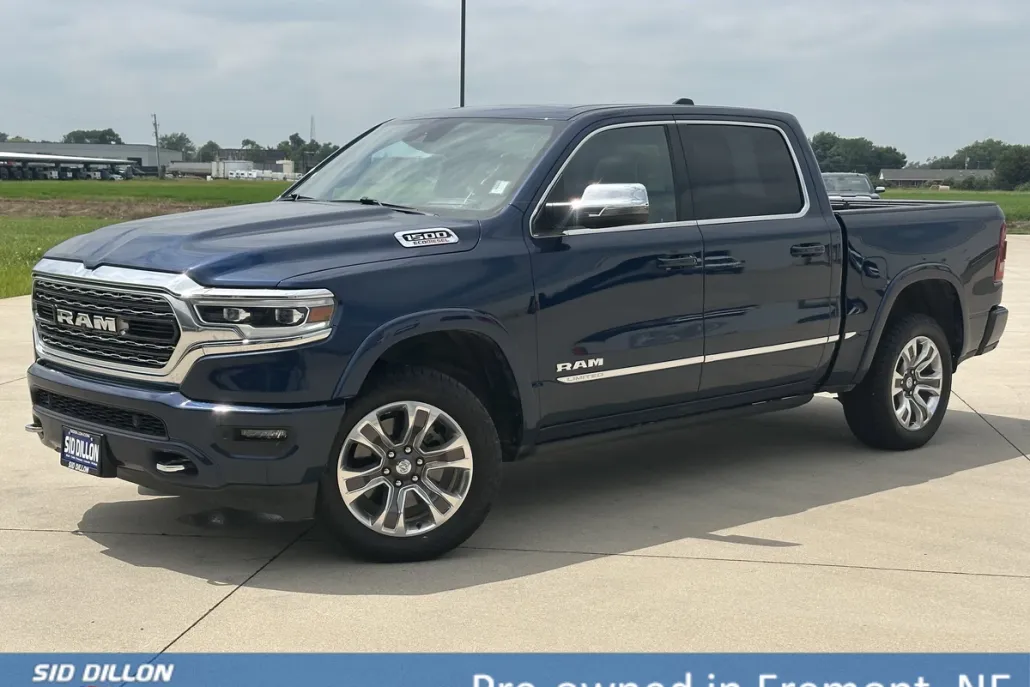 2023 Ram 1500 Limited photo 1