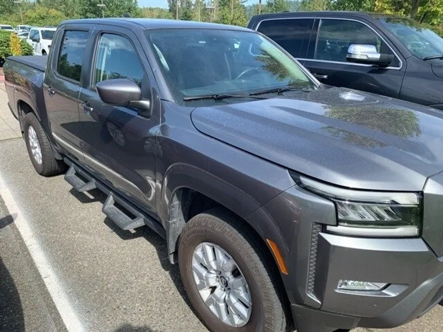 2022 Nissan Frontier SV photo 1