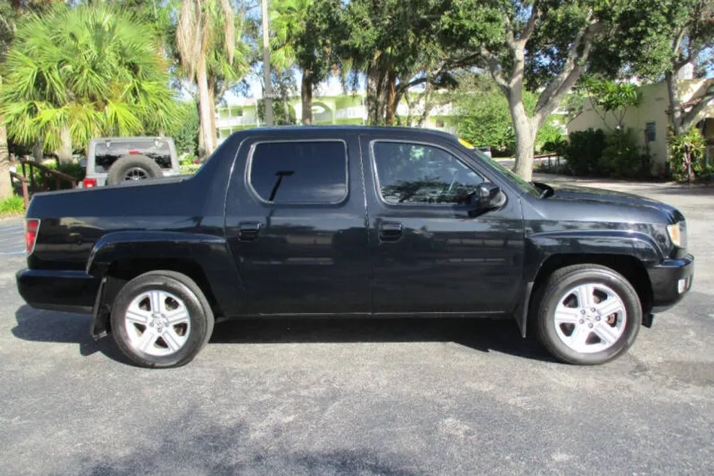 2013 Honda Ridgeline RTL photo 1