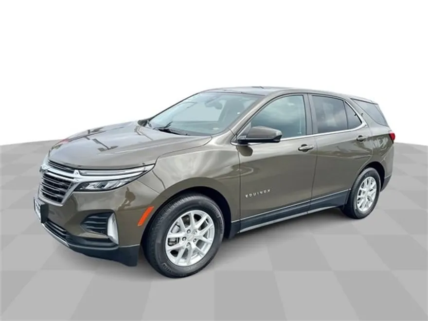 2023 Chevrolet Equinox LT photo 1