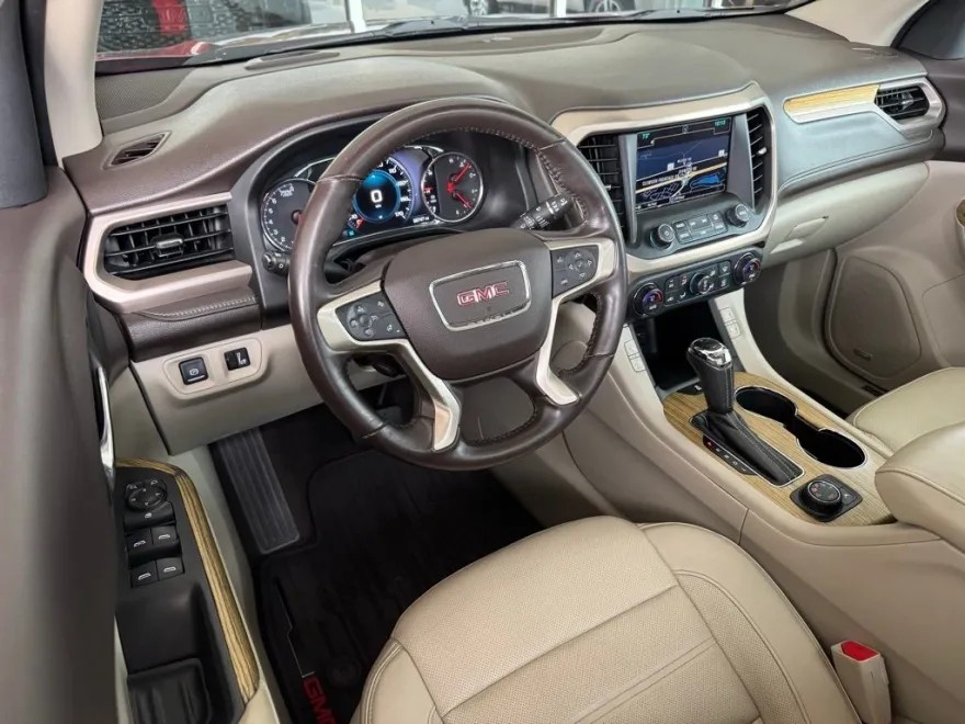 2018 Gmc Acadia Denali photo 1