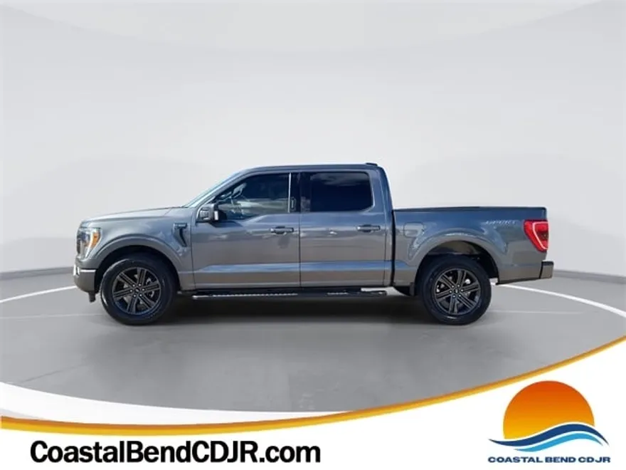 2022 Ford F-150 XLT photo 1