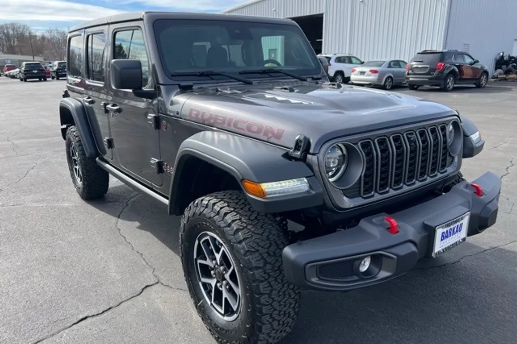 2025 Jeep Wrangler Rubicon photo 1