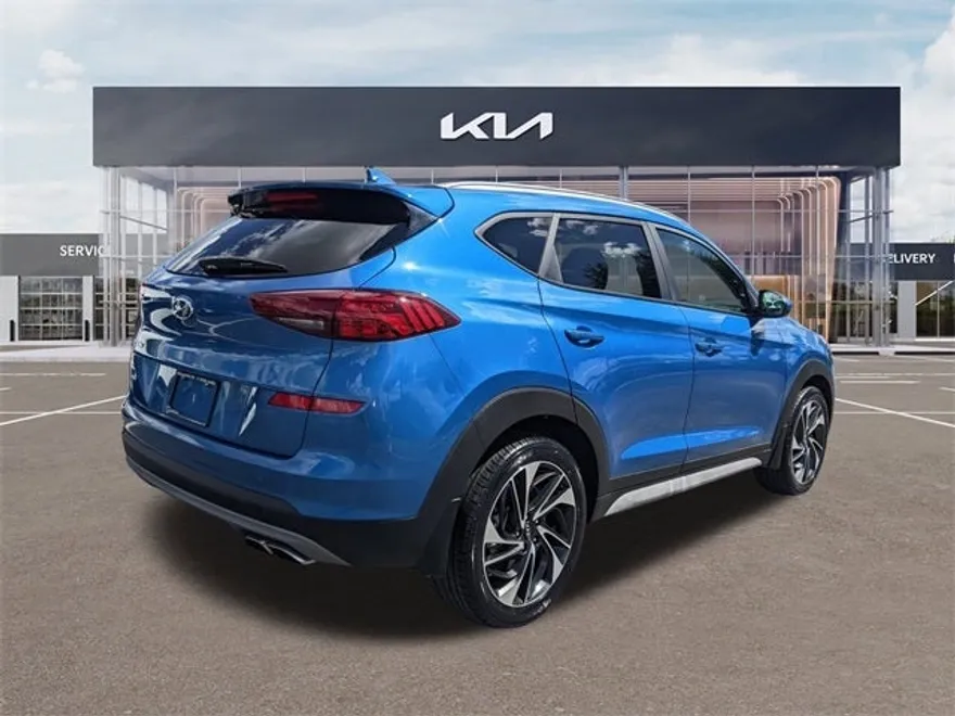2020 Hyundai Tucson Sport photo 1