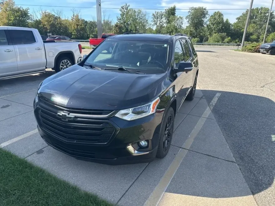 2018 Chevrolet Traverse Premier photo 1