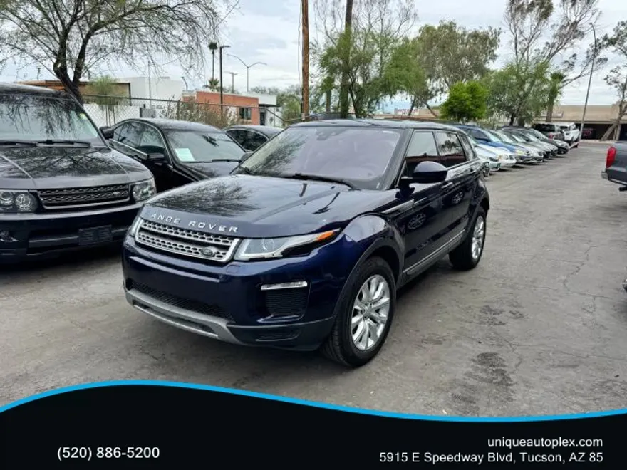 2019 Land Rover Range Rover Evoque SE photo 1