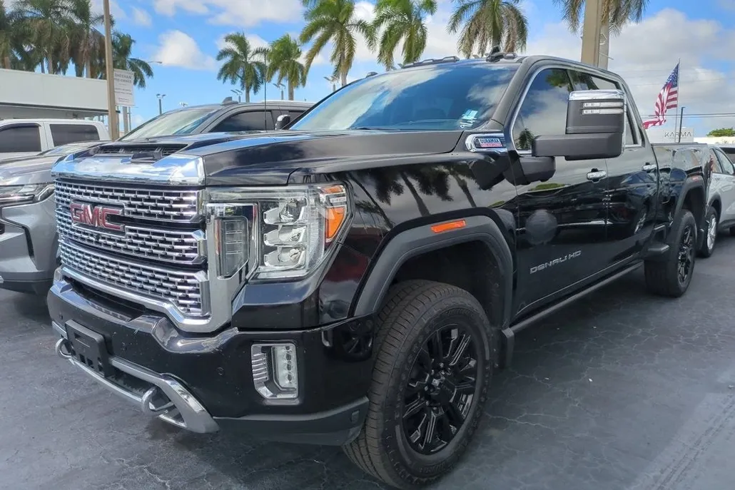 2021 Gmc Sierra 2500 HD Denali photo 1