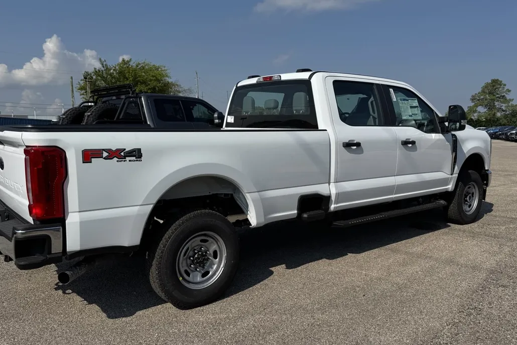 2026 Ford F-250 XL photo 1