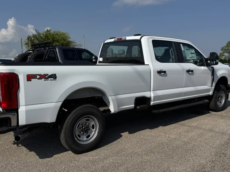 2026 Ford F-250 XL photo 1