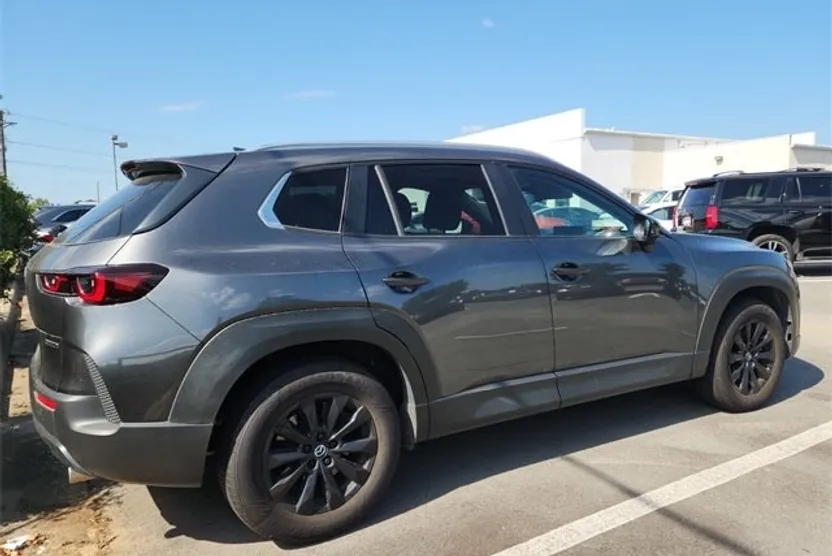 2024 Mazda CX-50 2.5 S Premium photo 1