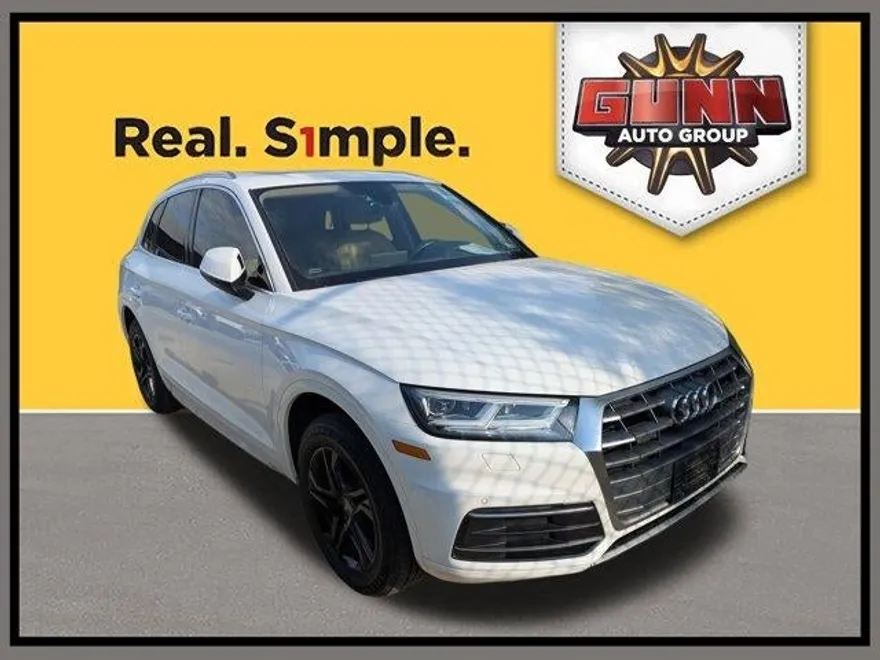2018 Audi Q5 Premium Plus photo 1