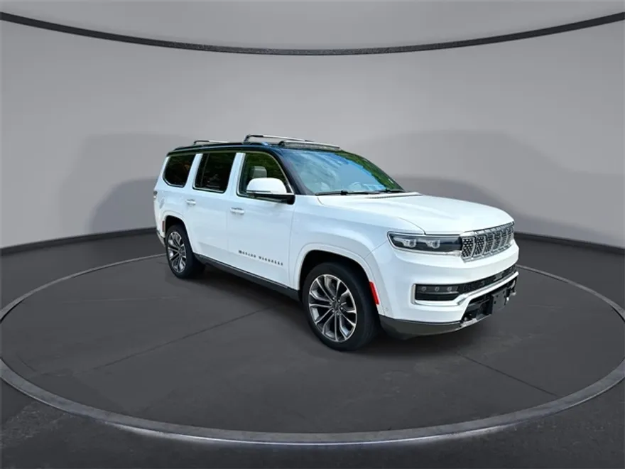 2022 Jeep Grand Wagoneer III photo 1