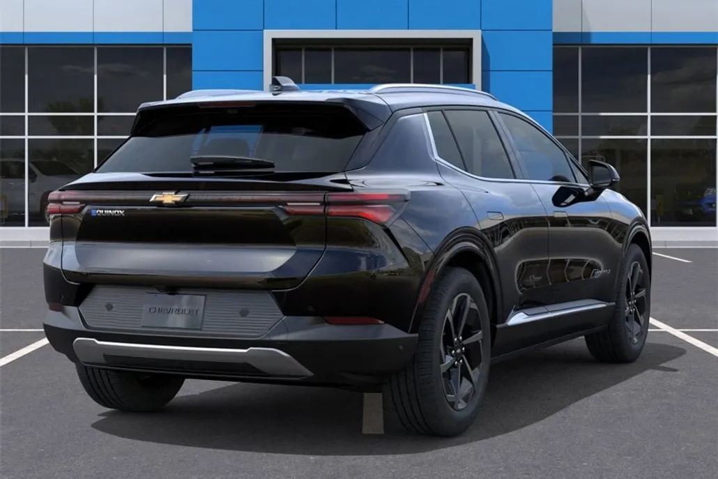 2025 Chevrolet Equinox EV 1LT photo 1