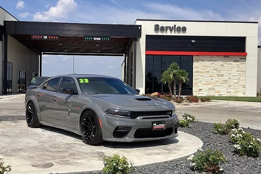 2023 Dodge Charger SRT8 Hellcat Redeye photo 1