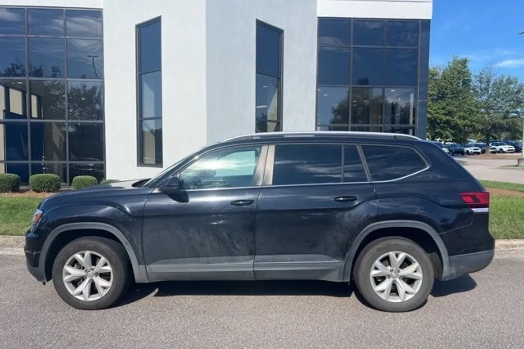 2019 Volkswagen Atlas V6 SE Technology photo 1