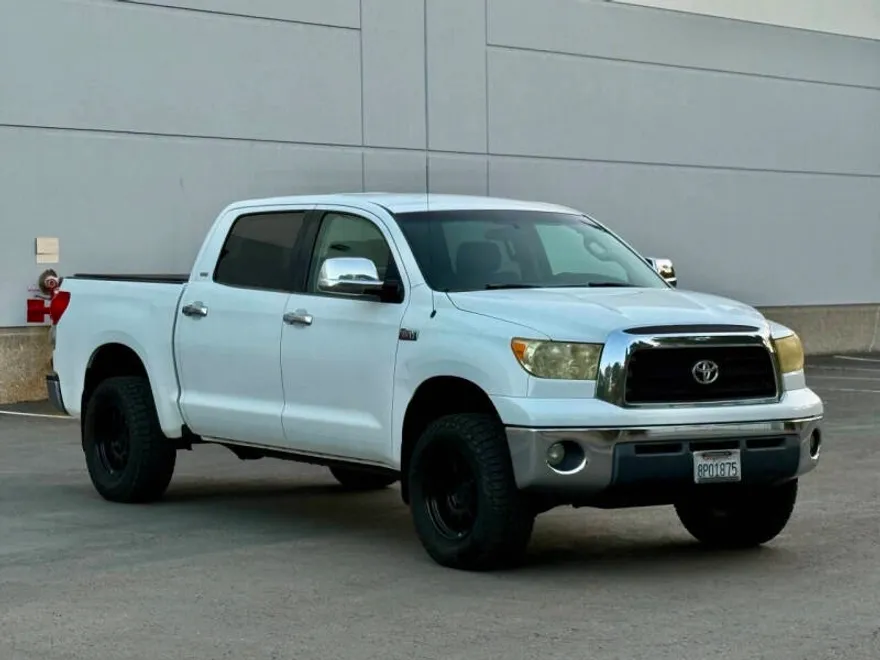 2008 Toyota Tundra SR5 photo 1