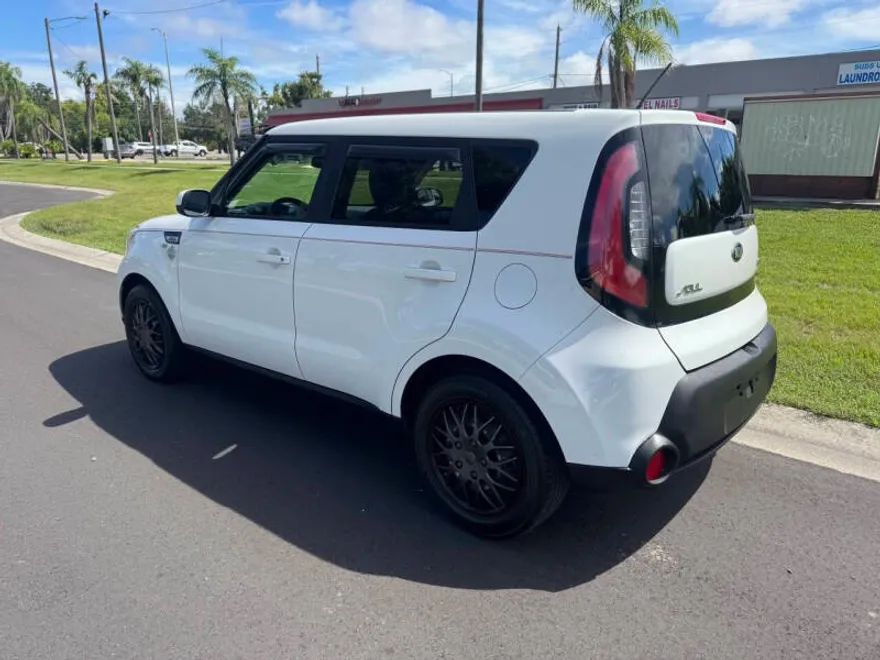 2015 Kia Soul photo 1
