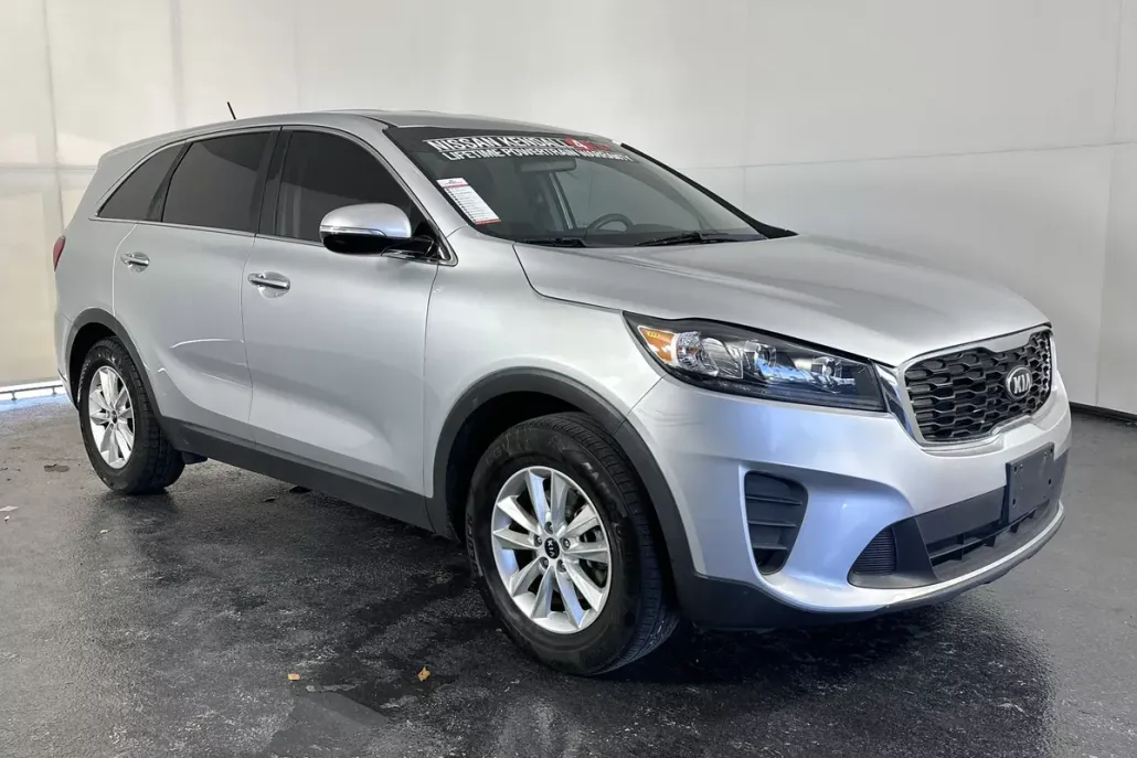 2019 Kia Sorento L photo 1