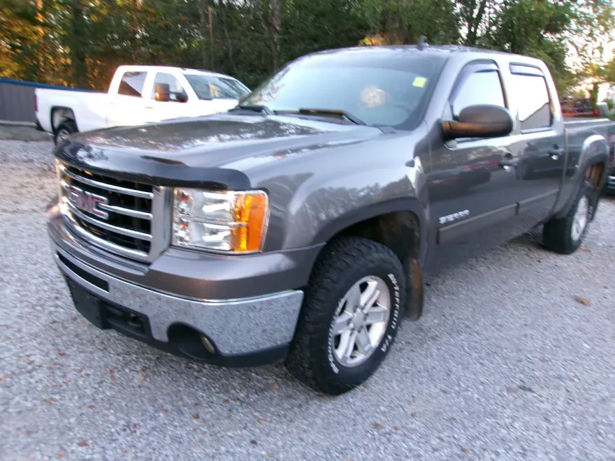 2013 Gmc Sierra 1500 SLE photo 1