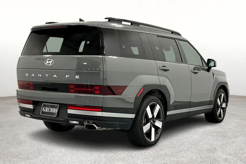 2024 Hyundai Santa Fe Limited photo 1