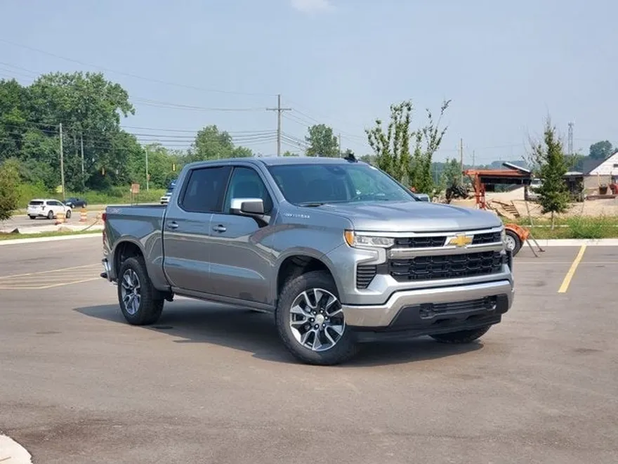 2026 Chevrolet Silverado 1500 LT photo 1
