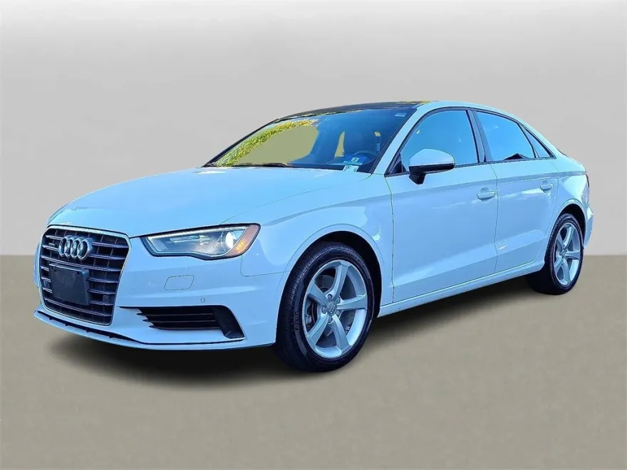 2016 Audi A3 2.0T Premium photo 1