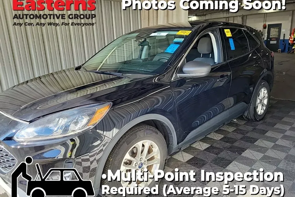 2022 Ford Escape Hybrid SE photo 1