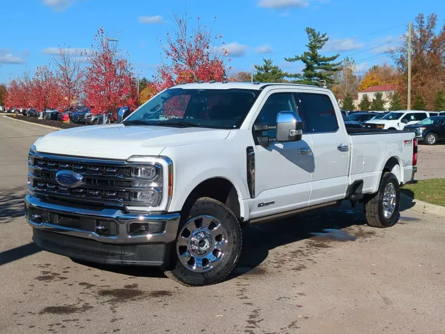 2024 Ford F-250 Lariat photo 1