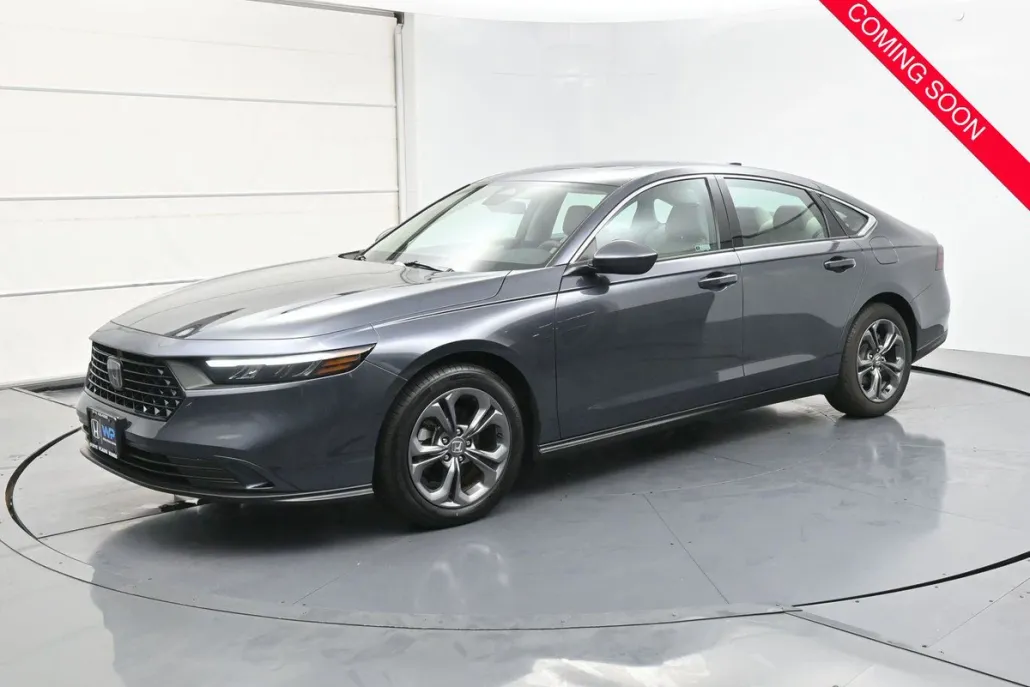 2023 Honda Accord EX photo 1