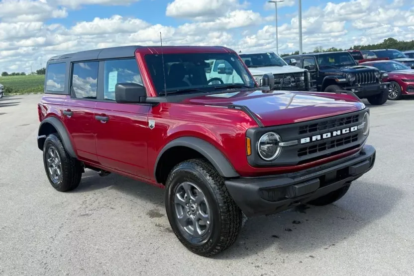 2025 Ford Bronco Big Bend photo 1