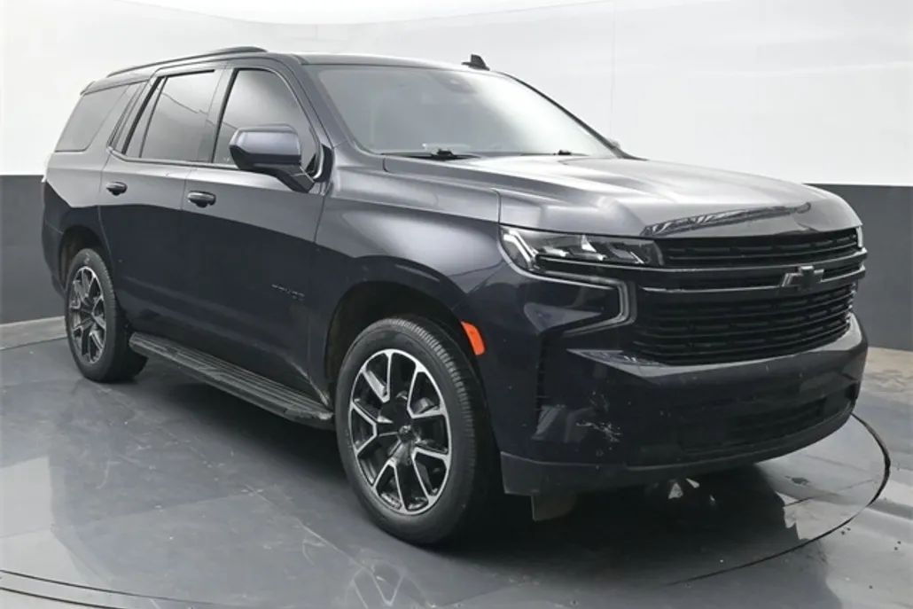 2023 Chevrolet Tahoe RST photo 1