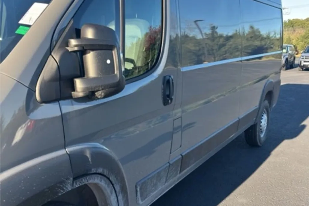2025 Ram ProMaster 2500 Cargo Van photo 1