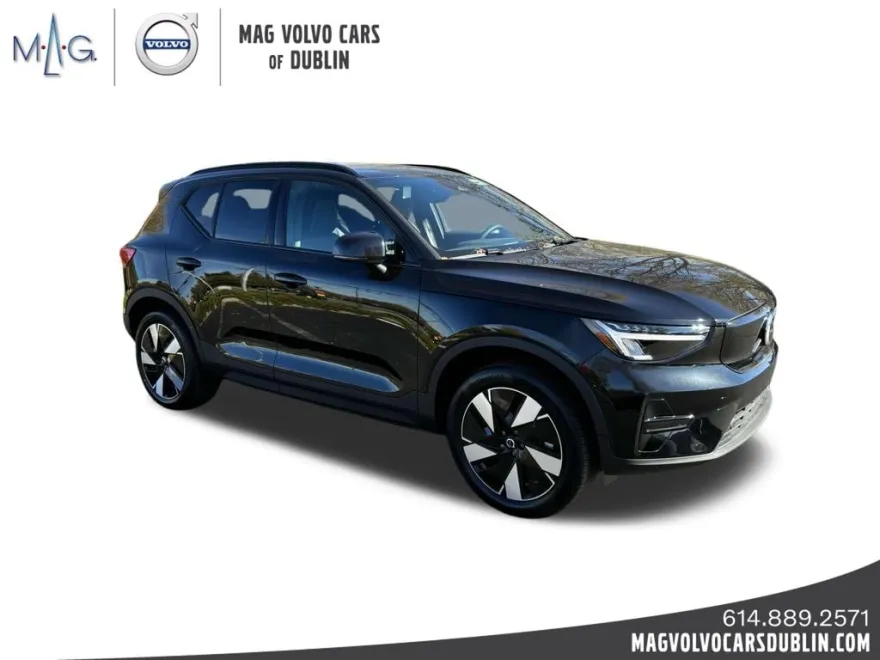 2024 Volvo XC40 Recharge Core photo 1