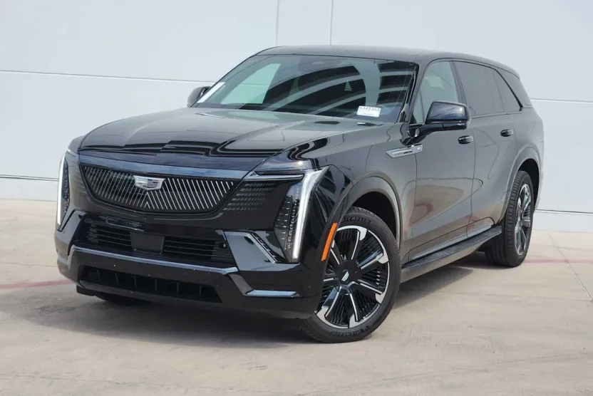 2025 Cadillac Escalade IQ Sport photo 1