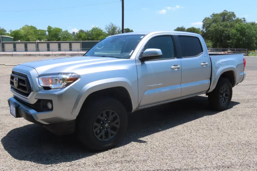 2023 Toyota Tacoma TRD Sport photo 1