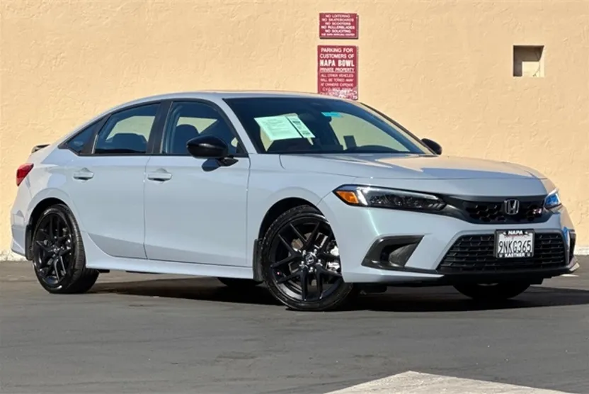 2024 Honda Civic Si photo 1